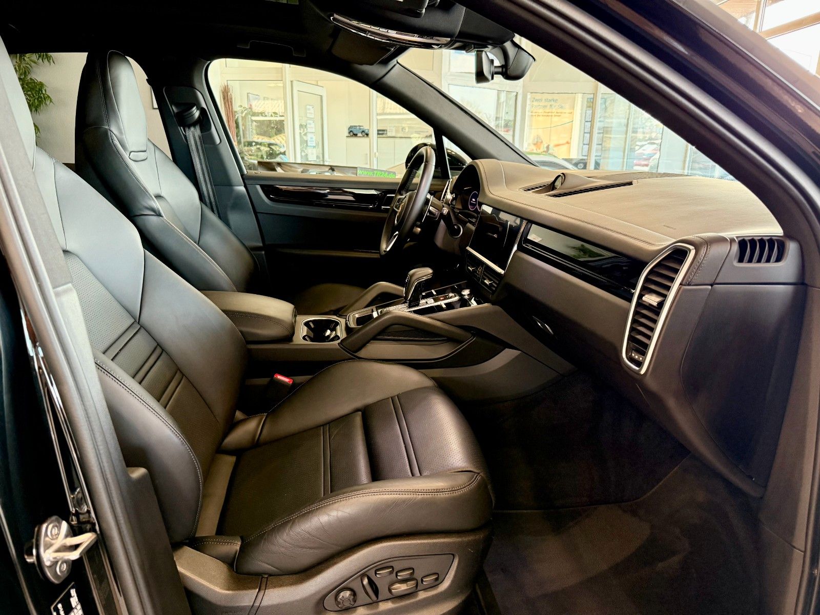 Porsche Cayenne E-Hybrid Panorama/Luftfederung/ACC