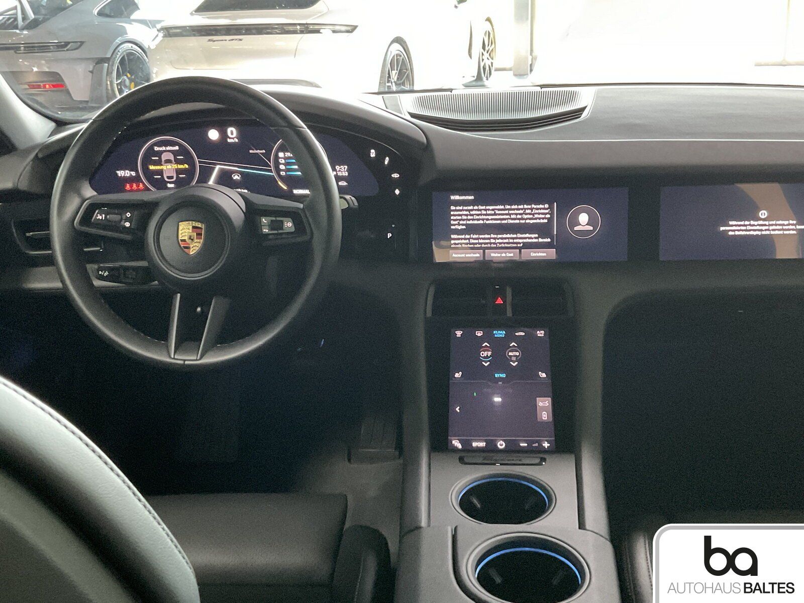 Porsche Taycan Cross Turismo 4 Pano/4+1/Inno/21/360/Voll
