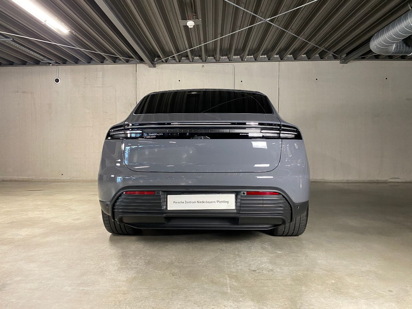 Porsche Macan 4S | Hinterachslenkung | Panorama | AHK |
