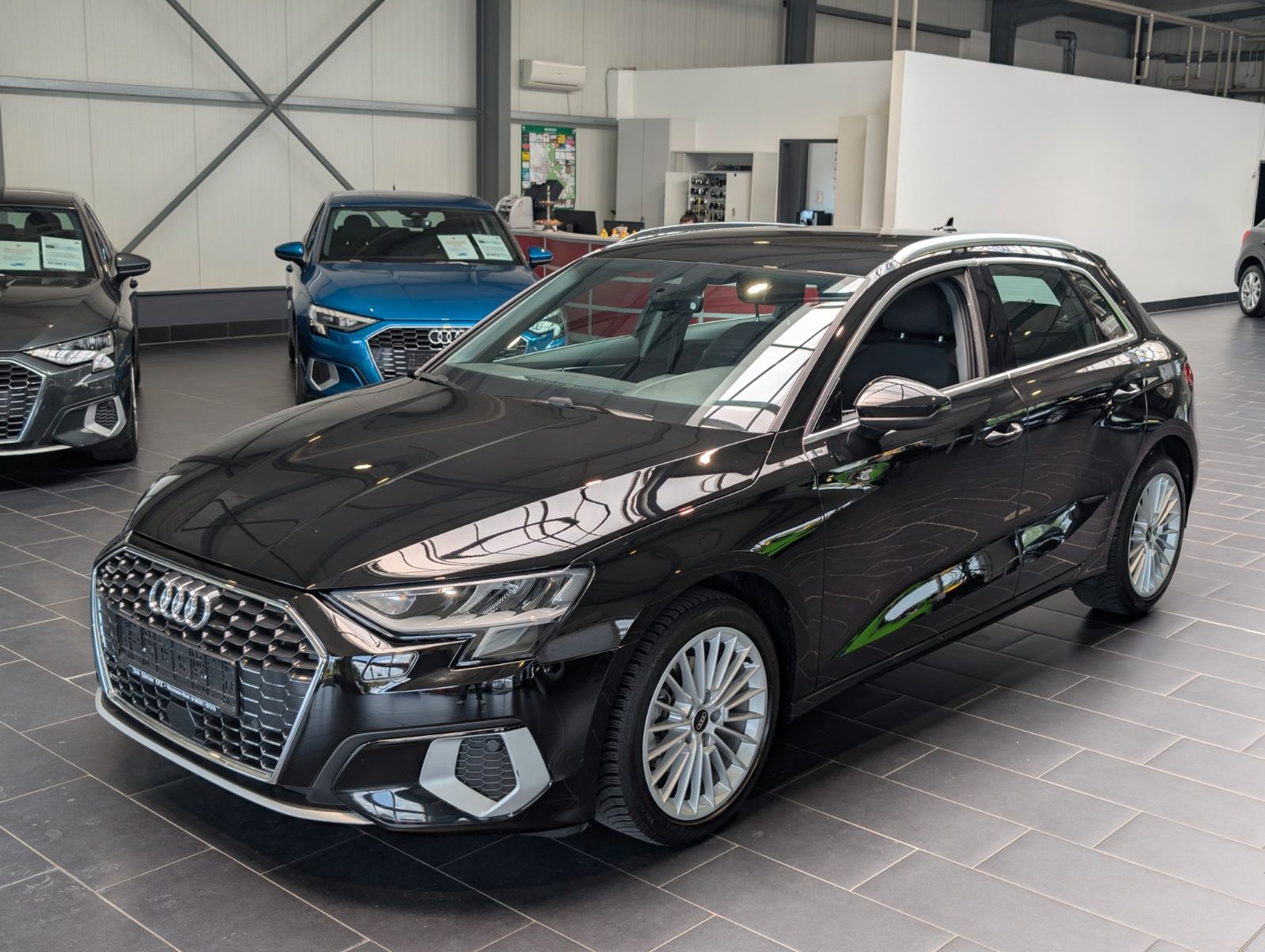 Audi A3 30 TFSI Sportback S tronic advanced PDC