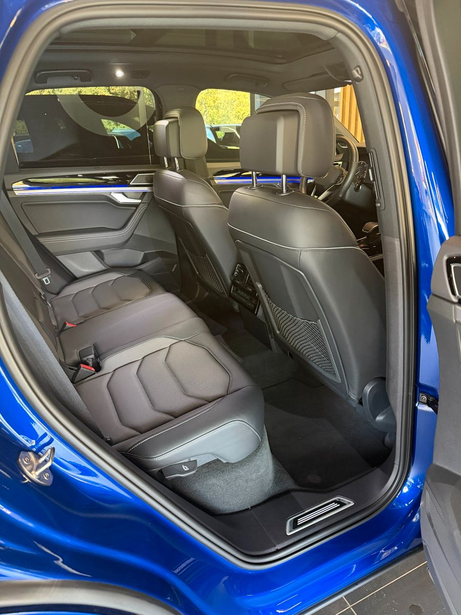 Volkswagen Touareg R-Line 4Motion*GARANTIE*ALLWETTER*VOLL*