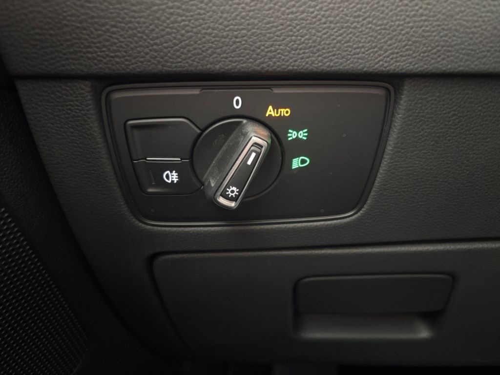 Volkswagen Passat Basis - Samsaru's Car Outlet