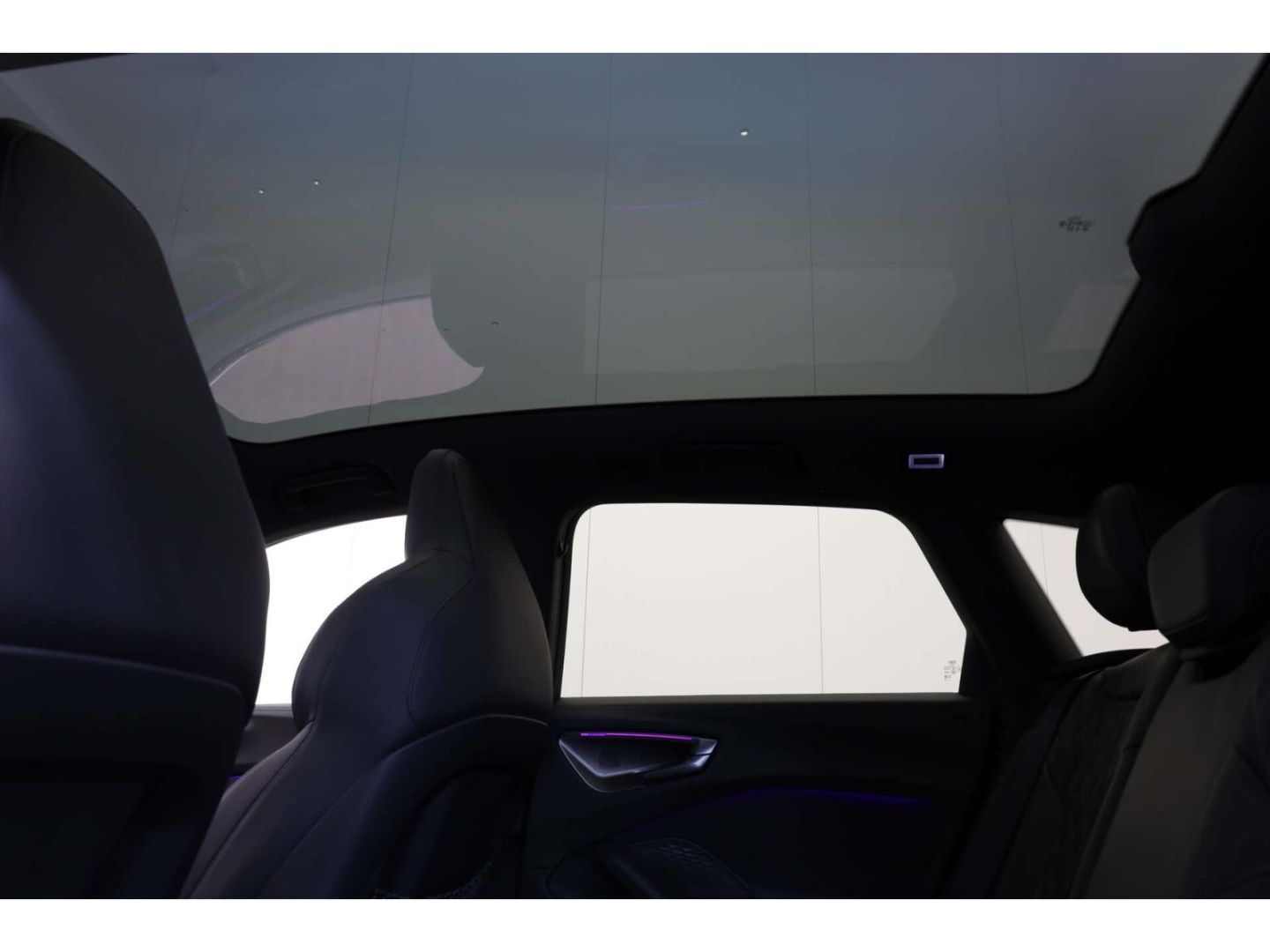 Audi A5 Avant e-hybrid quattro S line edition one B&O