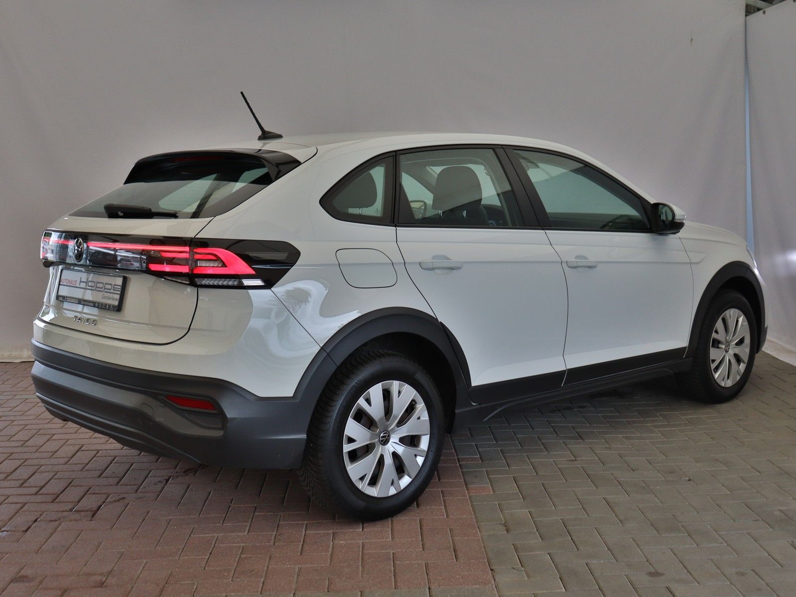 Volkswagen Taigo 1.0 l TSI - Samsaru's Car Outlet