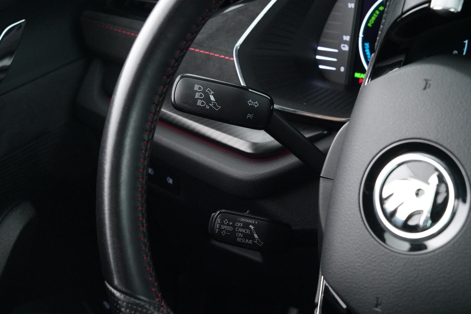 Skoda OCTAVIA RS FIRST EDITION iV DSG PANORAMADACH uvm