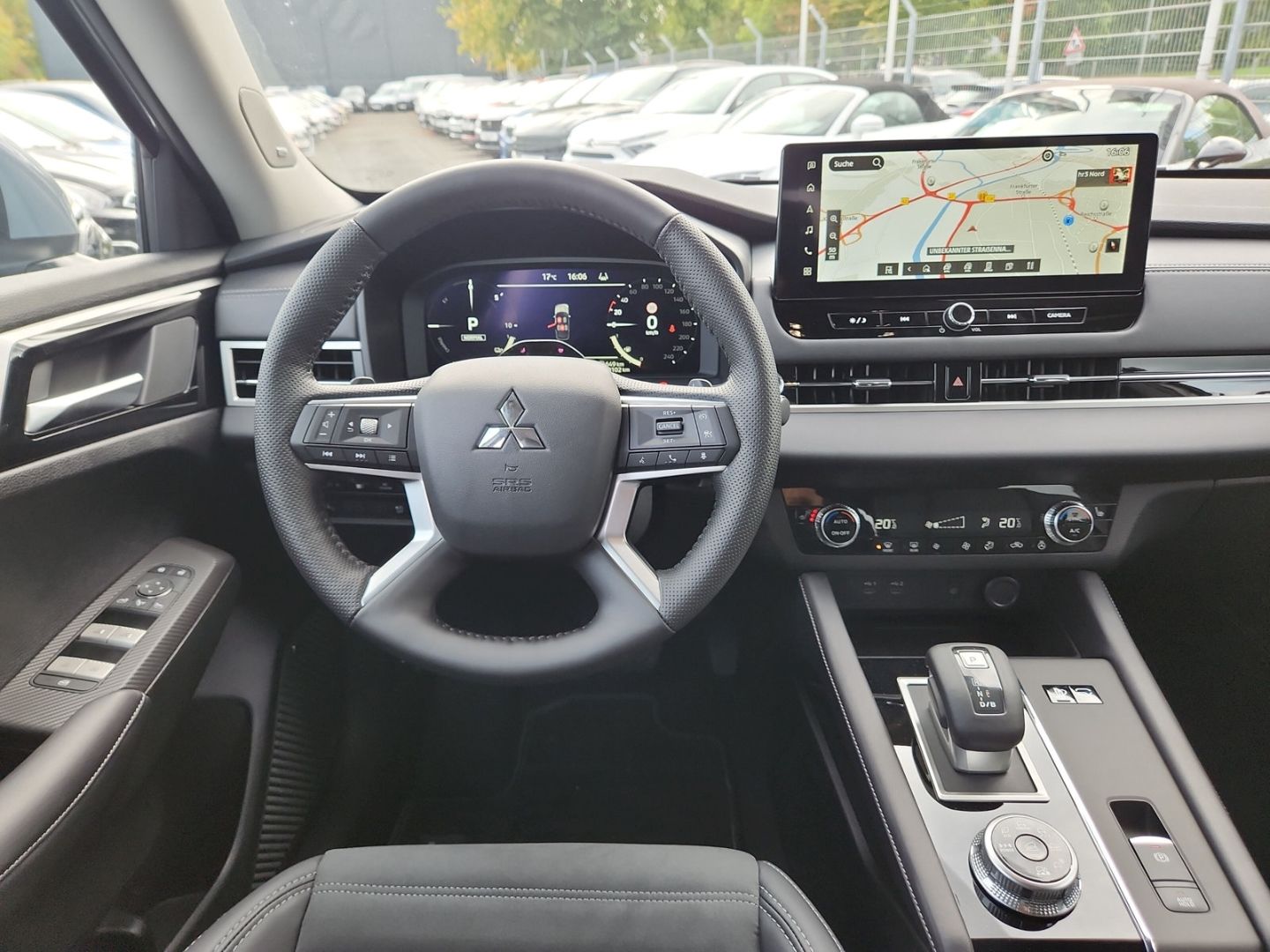 Mitsubishi Plug-in Hybrid Outlander Intro 4WD *neues Modell