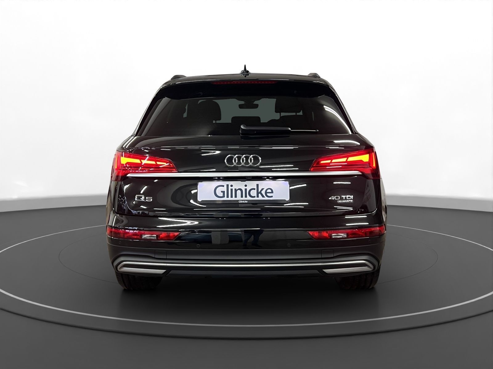Audi Q5 40 TDI qu. S line AHK Pano Matrix LM 20" ACC