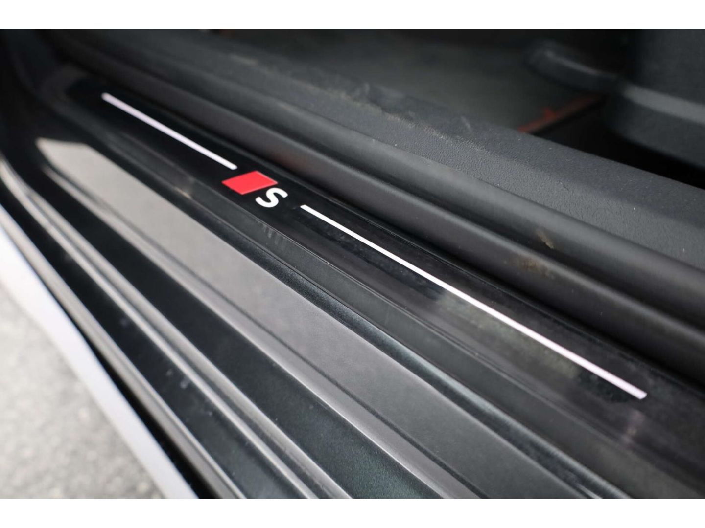 Audi A5 Limousine e-hybrid quattro S line B&O/HUD/LED