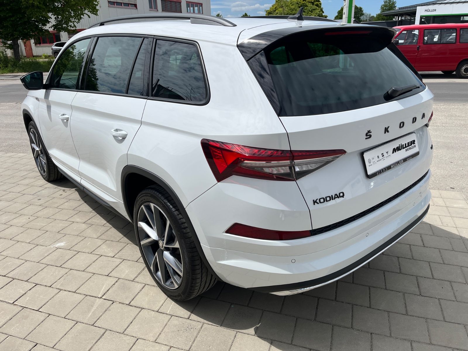 Skoda Kodiaq 2.0 TSI DSG 4X4 Sportline - Samsaru's Car Outlet