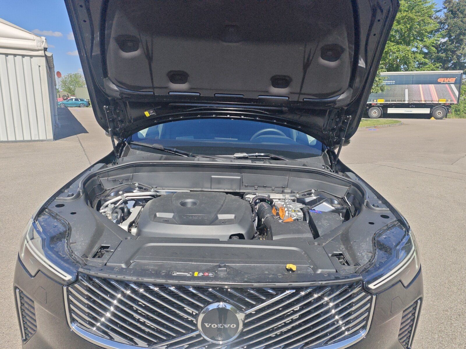 Volvo XC 90 T8 AWD Plus Bright PlugIn+Anhvorr.+7Sitze+