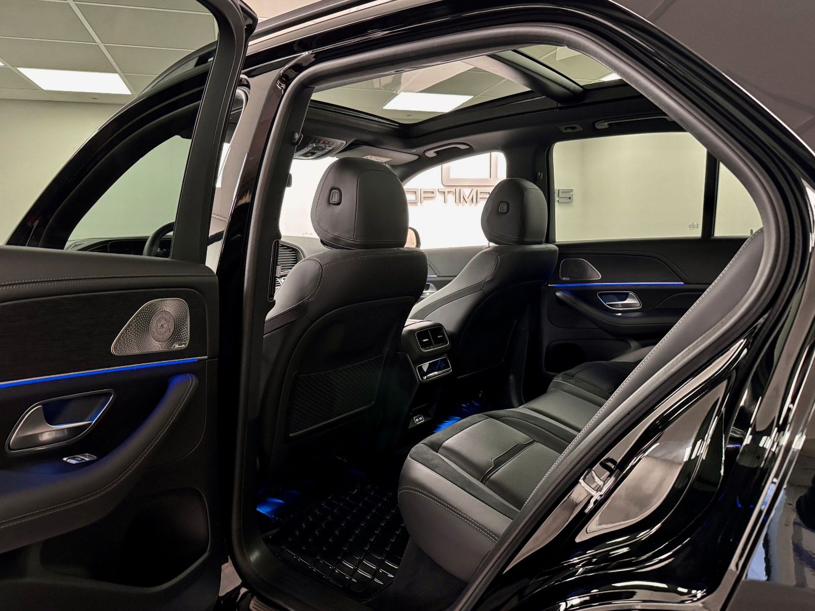 Mercedes-Benz GLE 53 AMG HYBRID 4M+ 544HP NP: 91.992€