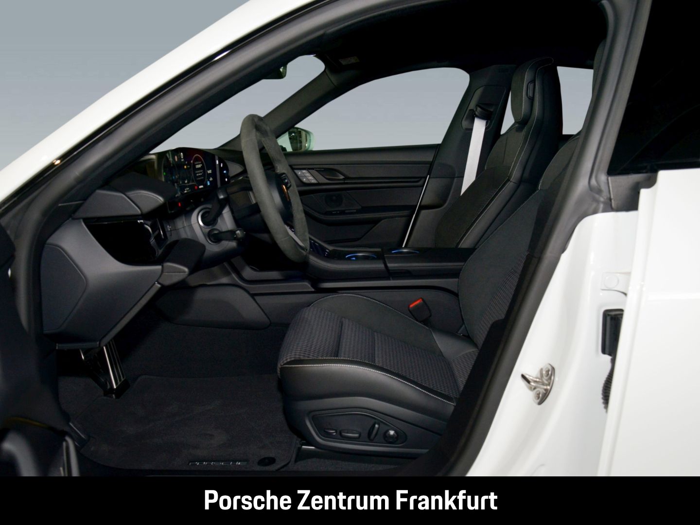 Porsche Taycan Sport Turismo BOSE Surround-View 21-Zoll