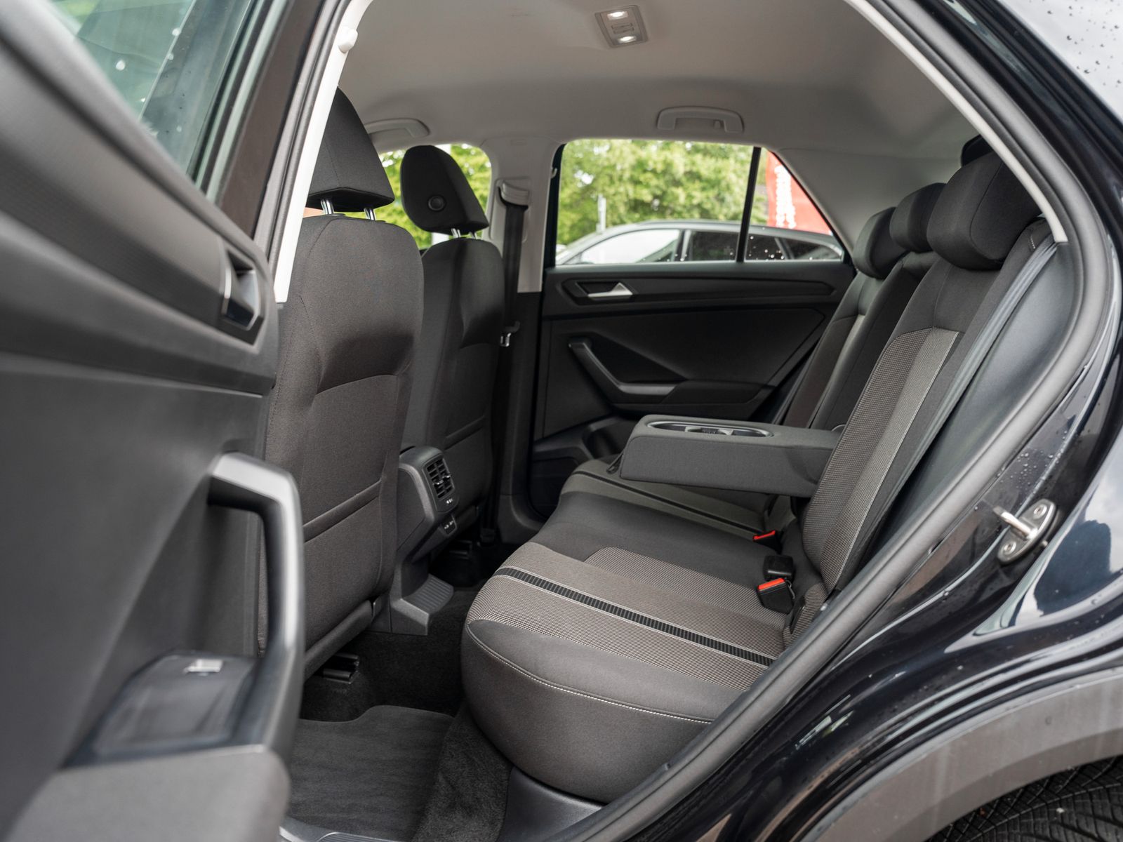 Volkswagen T-ROC Style 1.5 TSI DSG - Samsaru's Car Outlet