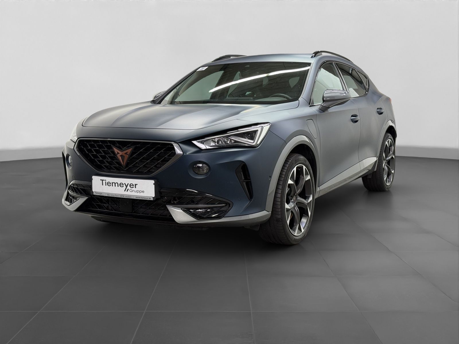 Cupra Formentor VZ eHybrid LM19 AHK eKLAPPE MATT-LACK