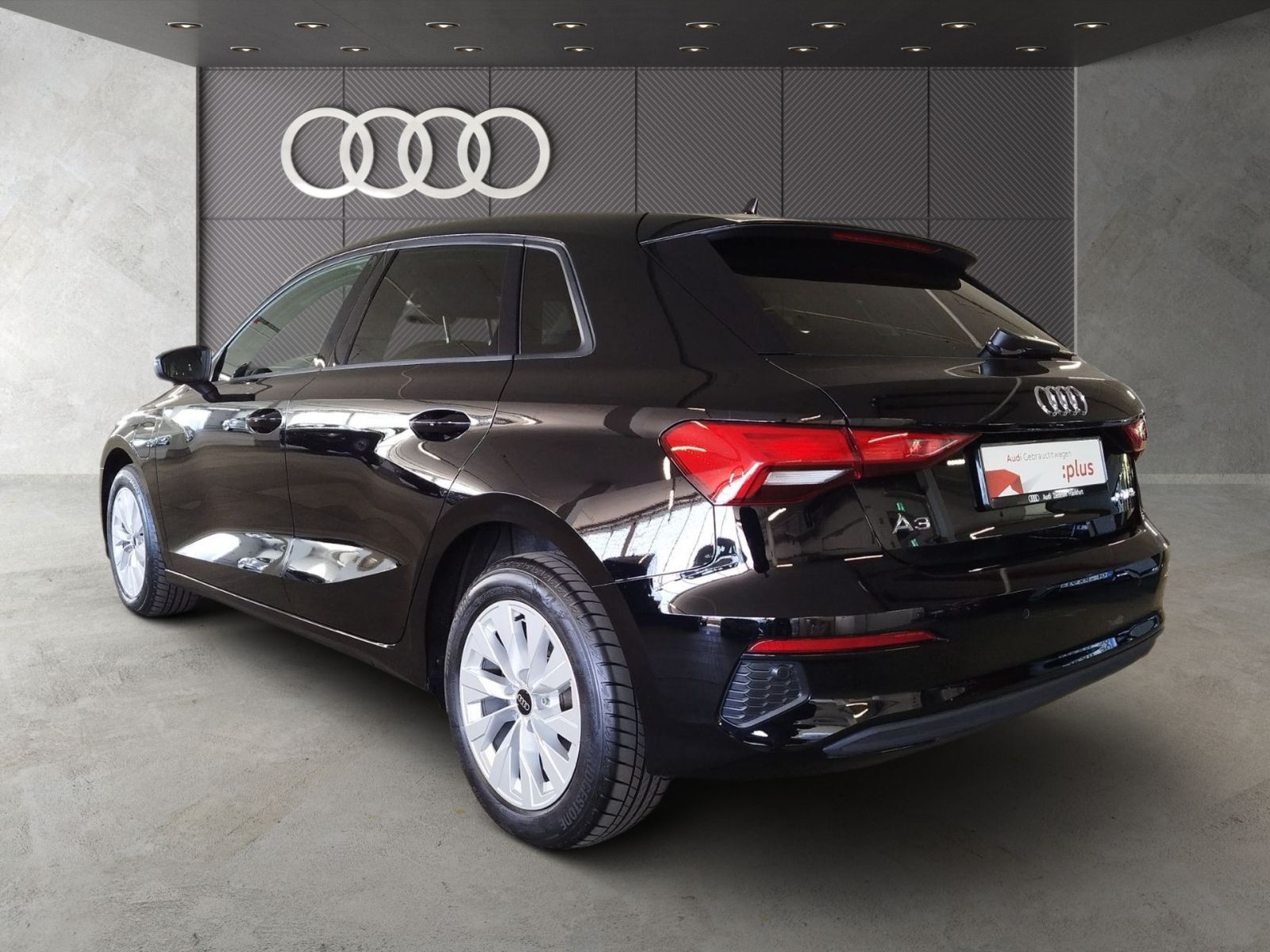 Audi A3 Sportback 40 TFSI e S tronic - Samsaru's Car Outlet