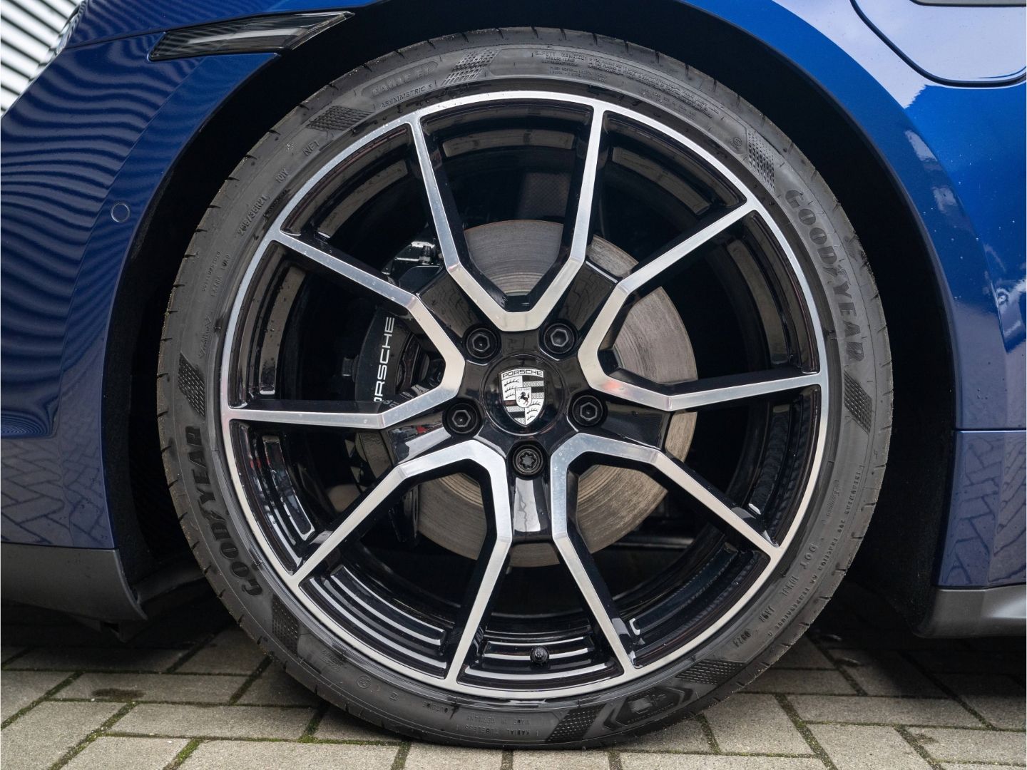 Porsche Taycan 4S Sport Turismo 21'', Hinterachslenkung