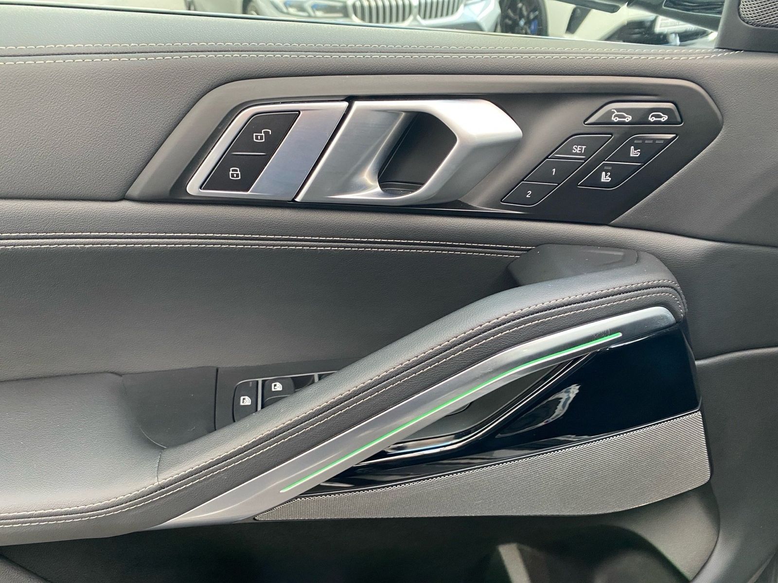 BMW X6 xDrive40d M Sport HUD DA Pro Pano AHK STH H/K