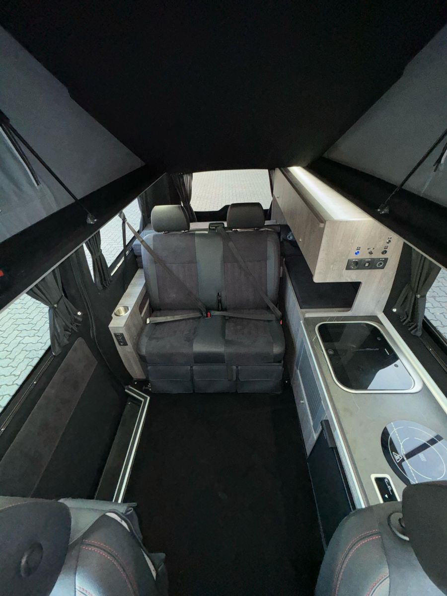 Mercedes-Benz VITO V220 - Samsaru's Car Outlet