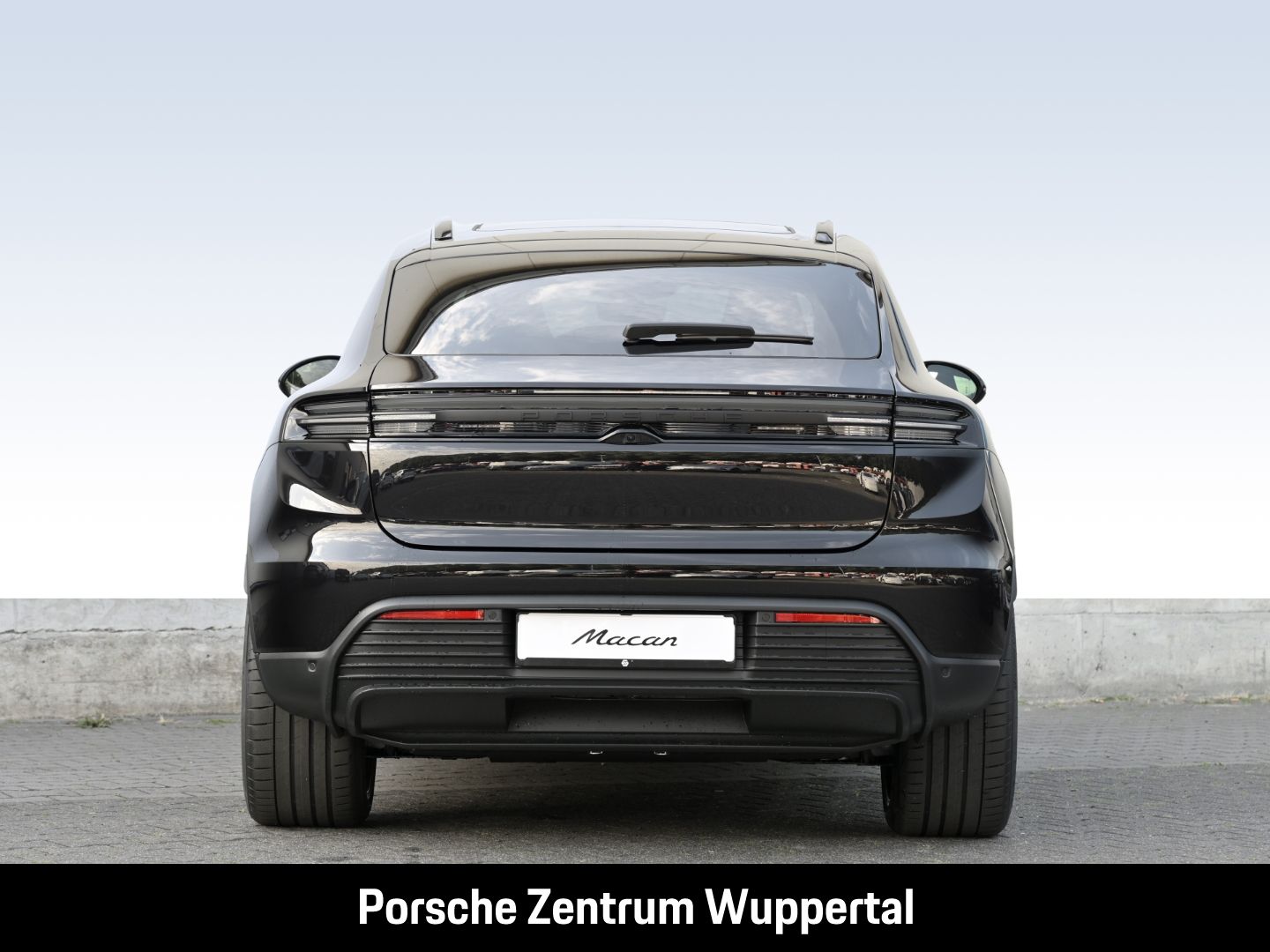Porsche Macan 4 BOSE Luftfederung Panoramadach InnoDrive