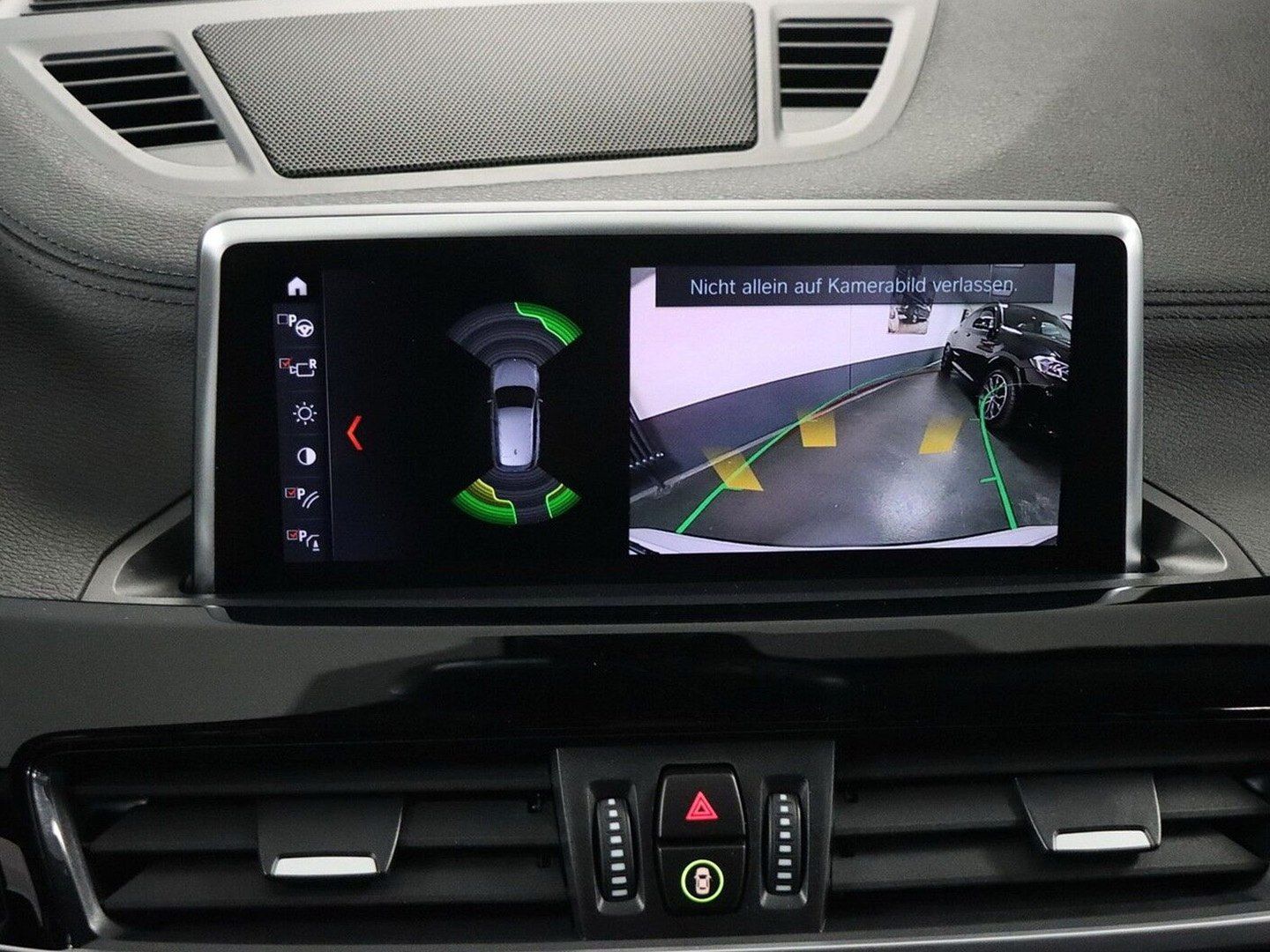 BMW X1 xDrive25e Sport Line - Samsaru's Car Outlet