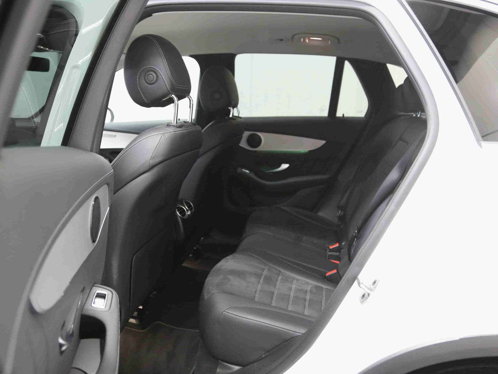Mercedes-Benz GLC 300 de 4M AMG - Samsaru's Car Outlet
