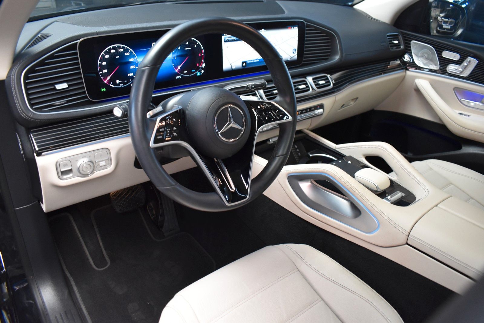 Mercedes-Benz GLE 450 d 4Matic COUPE AMG LINE*PANO*AHK*360°KAM