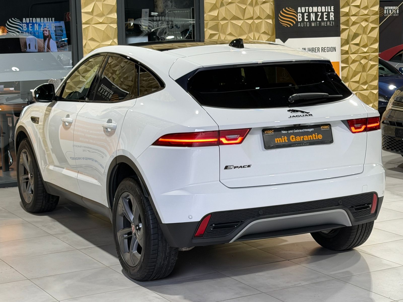 Jaguar E-Pace E-PACE S AWD/PANO/3d-KAMERA/LED/SHZ