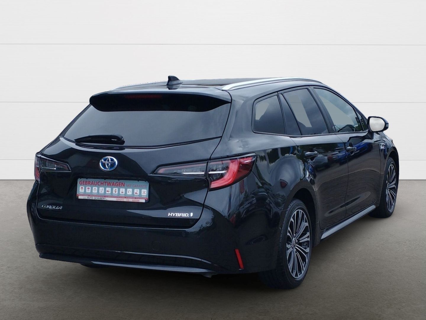 Toyota Corolla Touring Sports Hybrid Team D - Samsaru's Car Outlet