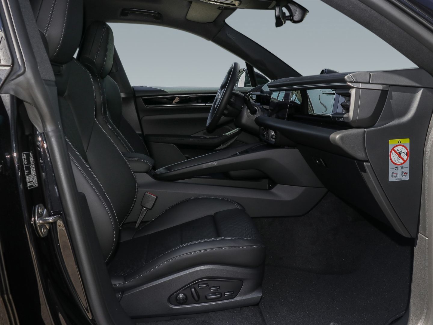 Porsche Macan 4 BOSE Luftfederung Panorama LED-Matrix