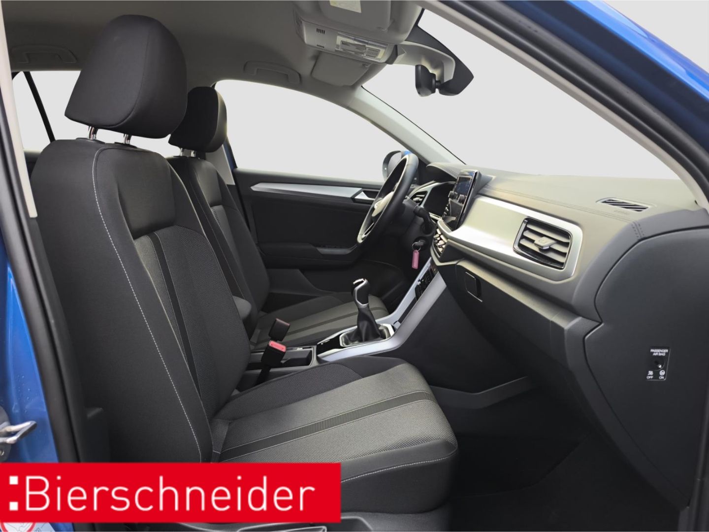 Volkswagen T-Roc 1.0 TSI - Samsaru's Car Outlet