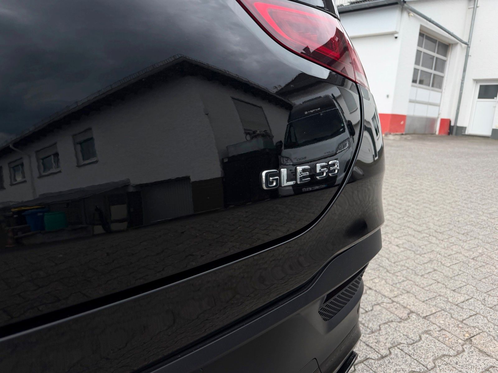 Mercedes-Benz GLE 53 AMG 4M+ PANO*Carbon*DISTR+*AHK*Massage