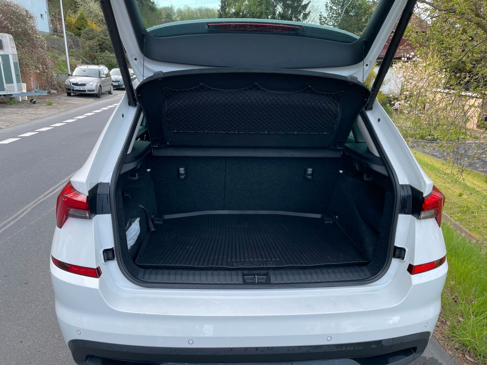 Skoda Kamiq Tour 1.0 TSI - Samsaru's Car Outlet