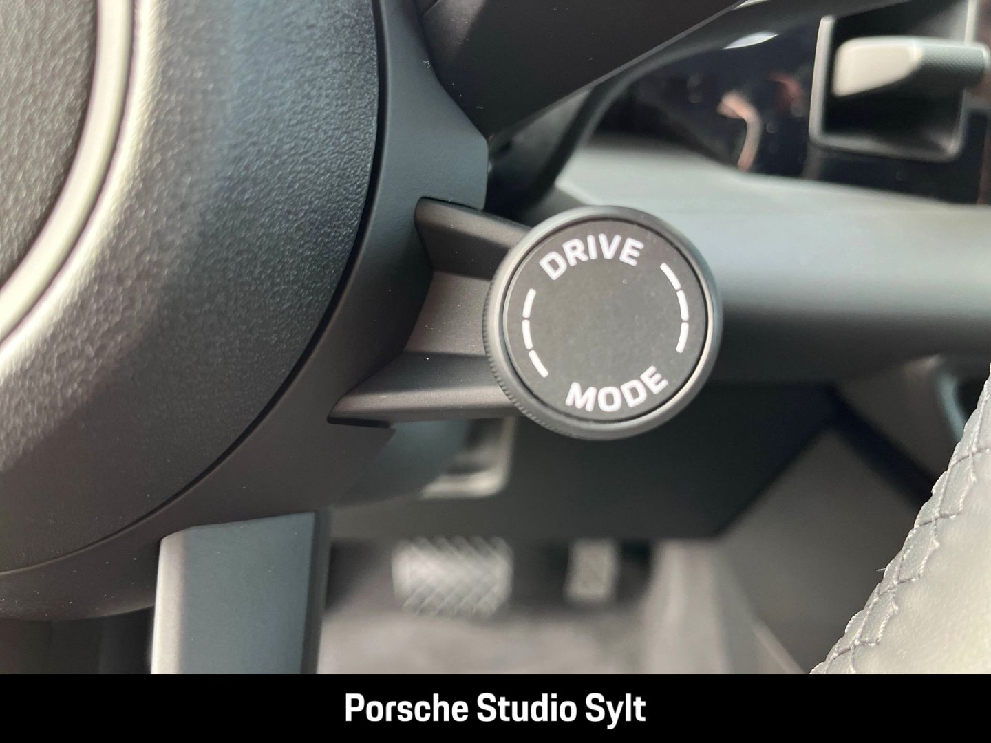 Porsche Macan 4 HA-Lenkung Surround View BOSE 22-Zoll
