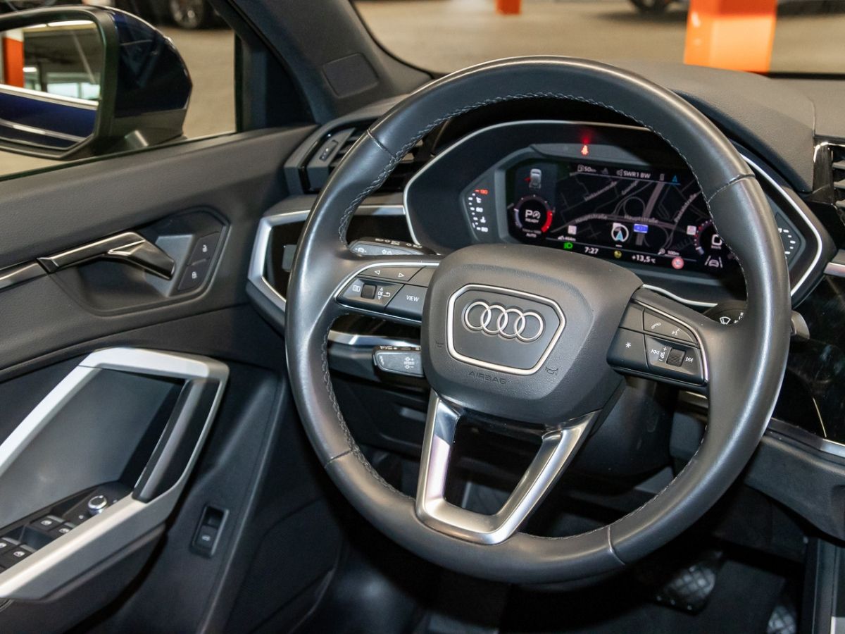 Audi Q3 40 TDI quattro advanced - Samsaru's Car Outlet
