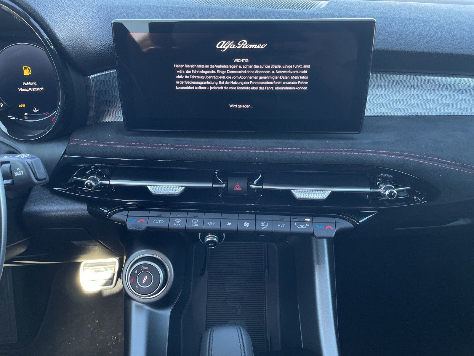 Alfa Romeo Tonale Veloce  1.5VGT 48V 160PS Assist-Paket