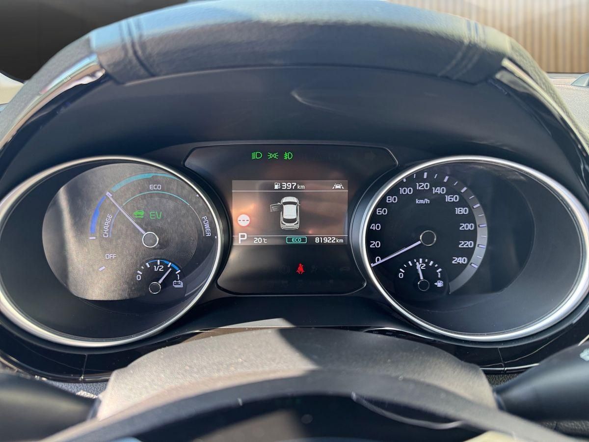 Kia XCEED 1.6 PHEV DCT6 - Samsaru's Car Outlet