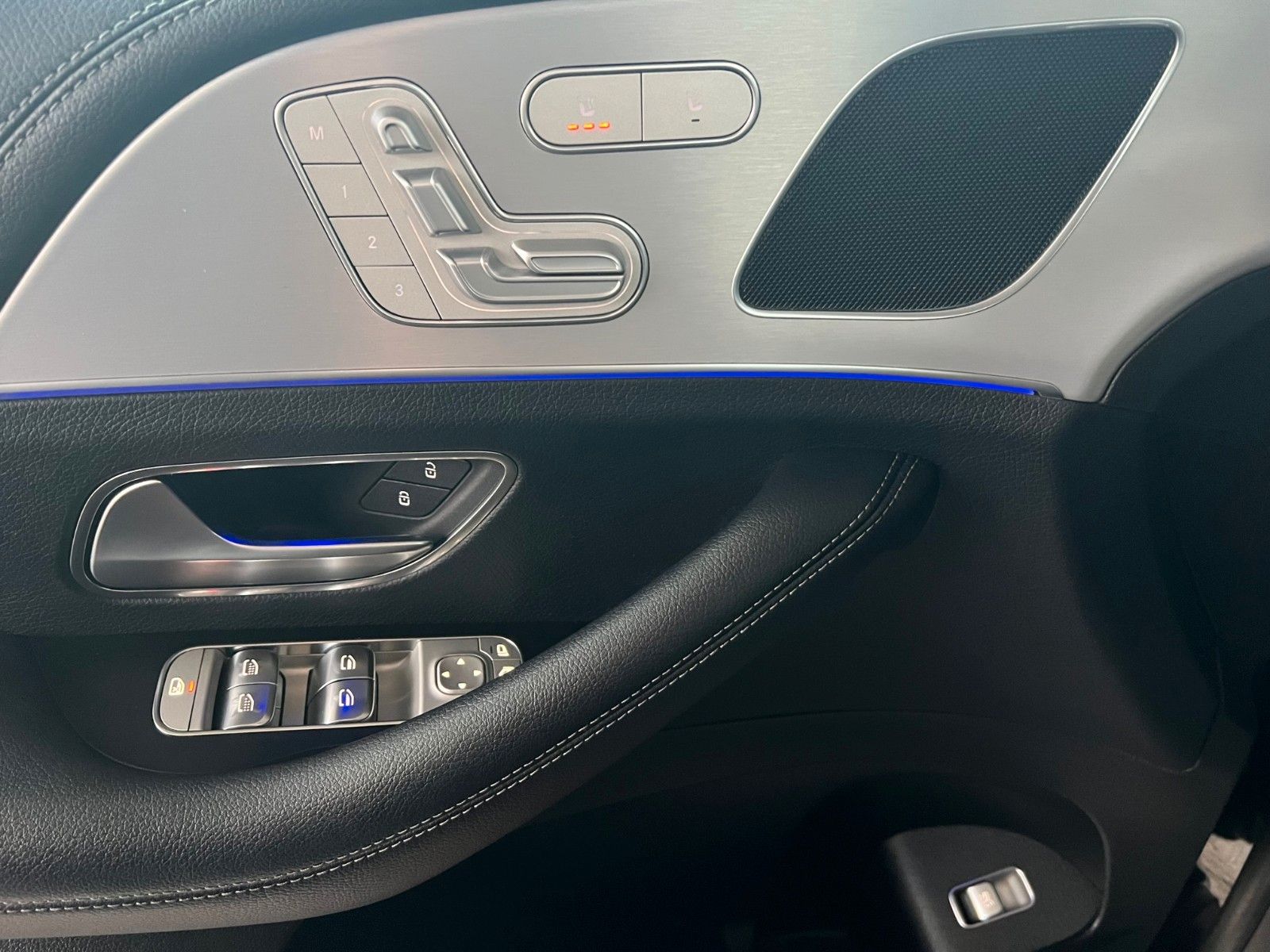 Mercedes-Benz GLE450 4M DISTRONIC AIRMATIC ADS+ WEBASTO KAMERA