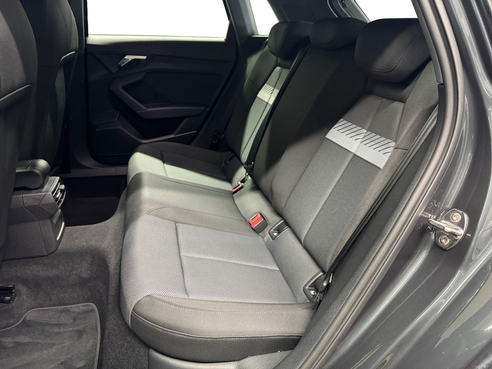 Audi A3 Sportback 40 TFSIe Virtual CAM Navi Sitzh LED