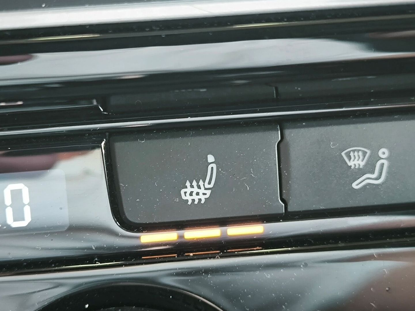 Volkswagen T6 Multivan 4Motion DSG - Samsaru's Car Outlet