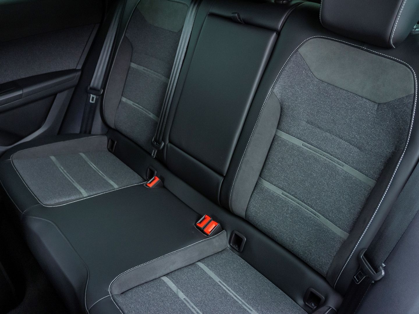 Seat Ateca Xperience Automatik Allwetter AHK Kamera (