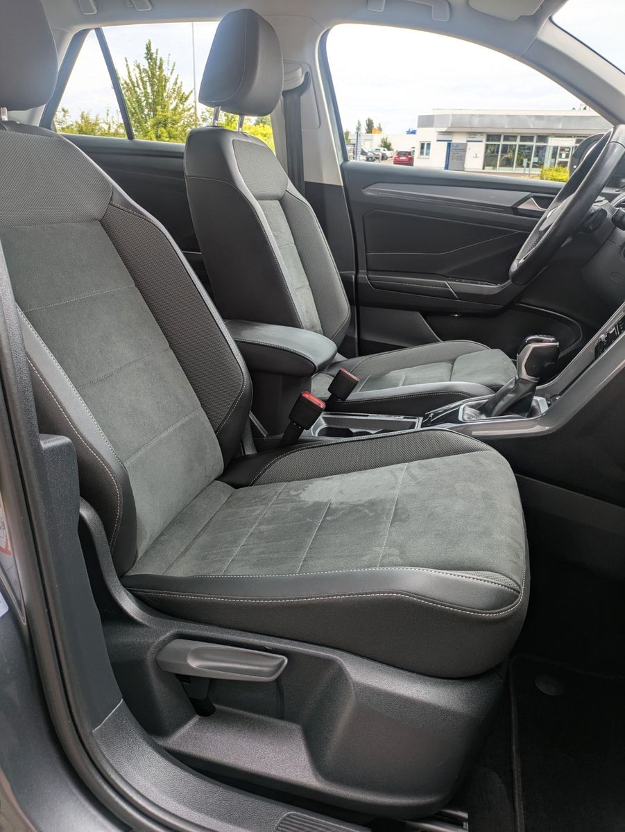 Volkswagen T-Roc Style 2.0 TDI DSG - Samsaru's Car Outlet