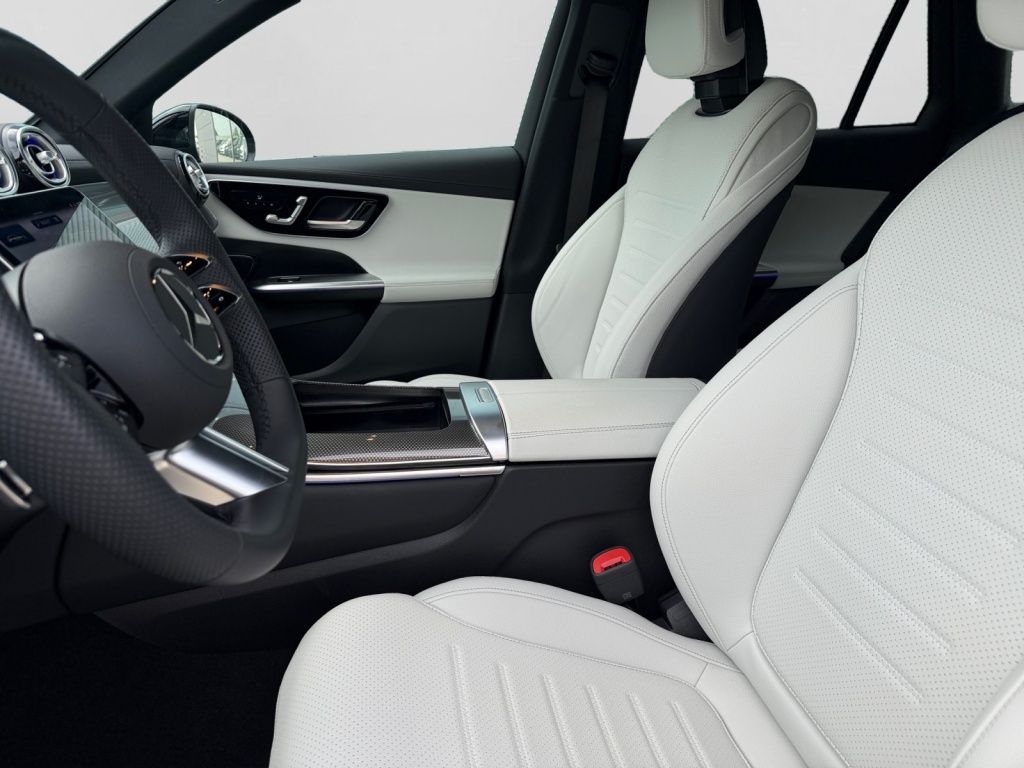 Mercedes-Benz GLC 300 4M AMG|NIGHT|DISTR|LEDER|AHK|360°|PANO