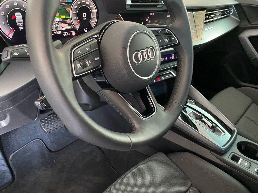 Audi A3 Limousine 30 TFSI advanced - Samsaru's Car Outlet