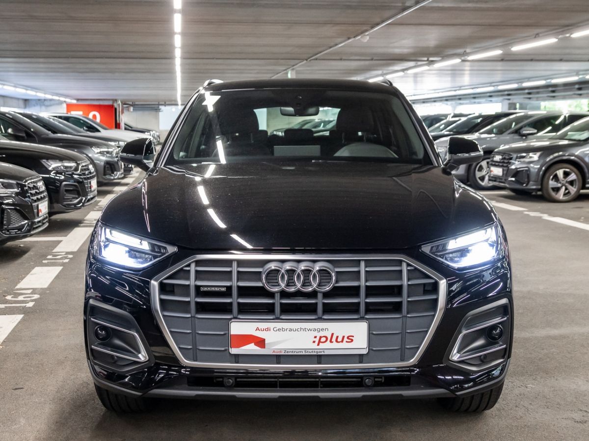 Audi Q5 40 TFSI quattro - Samsaru's Car Outlet