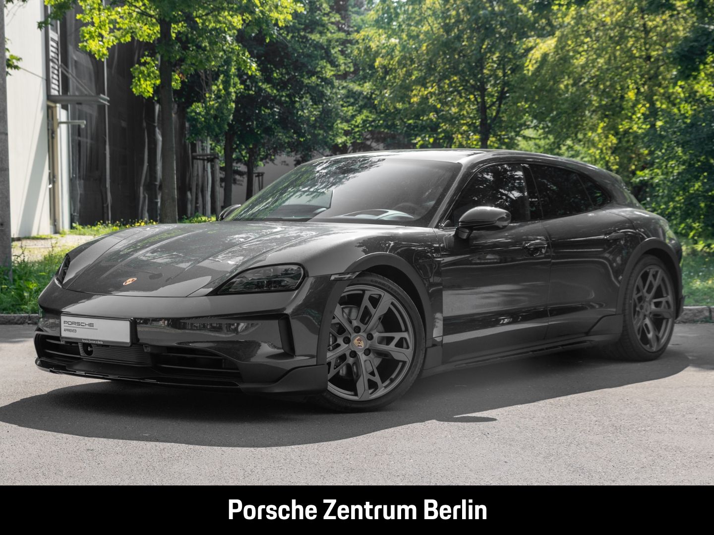 Porsche Taycan 4 Cross Turismo HD-Matrix Offroad Paket