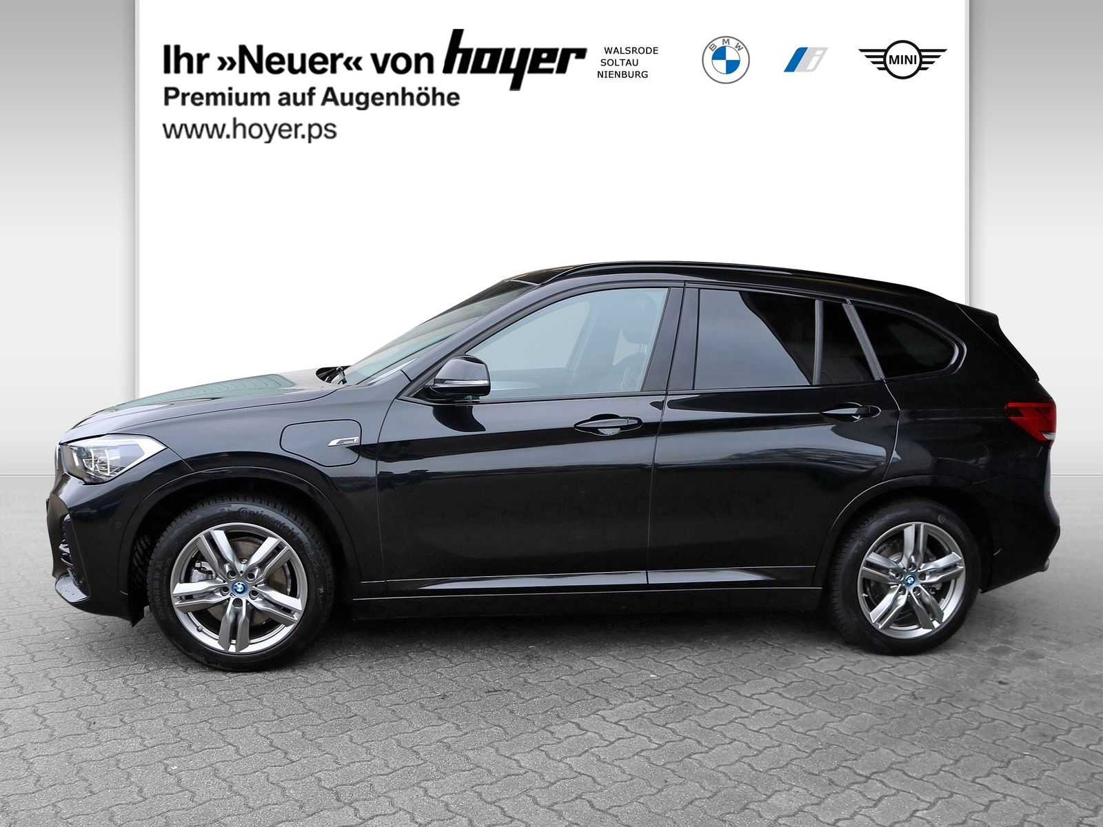 BMW X1 xDrive25e M Sportpaket - Samsaru's Car Outlet