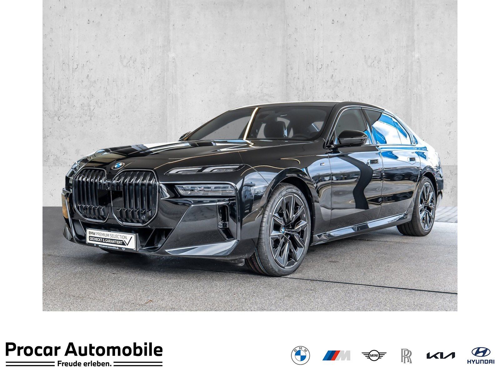 BMW 740d xDrive Limousine M Sport HUD PANO ACC RFK