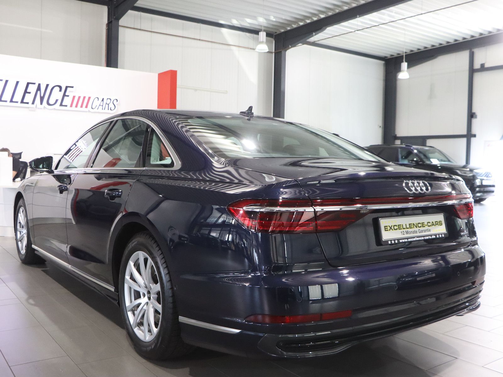 Audi A8 50 TDI QUATTRO VC+HUD - Samsaru's Car Outlet