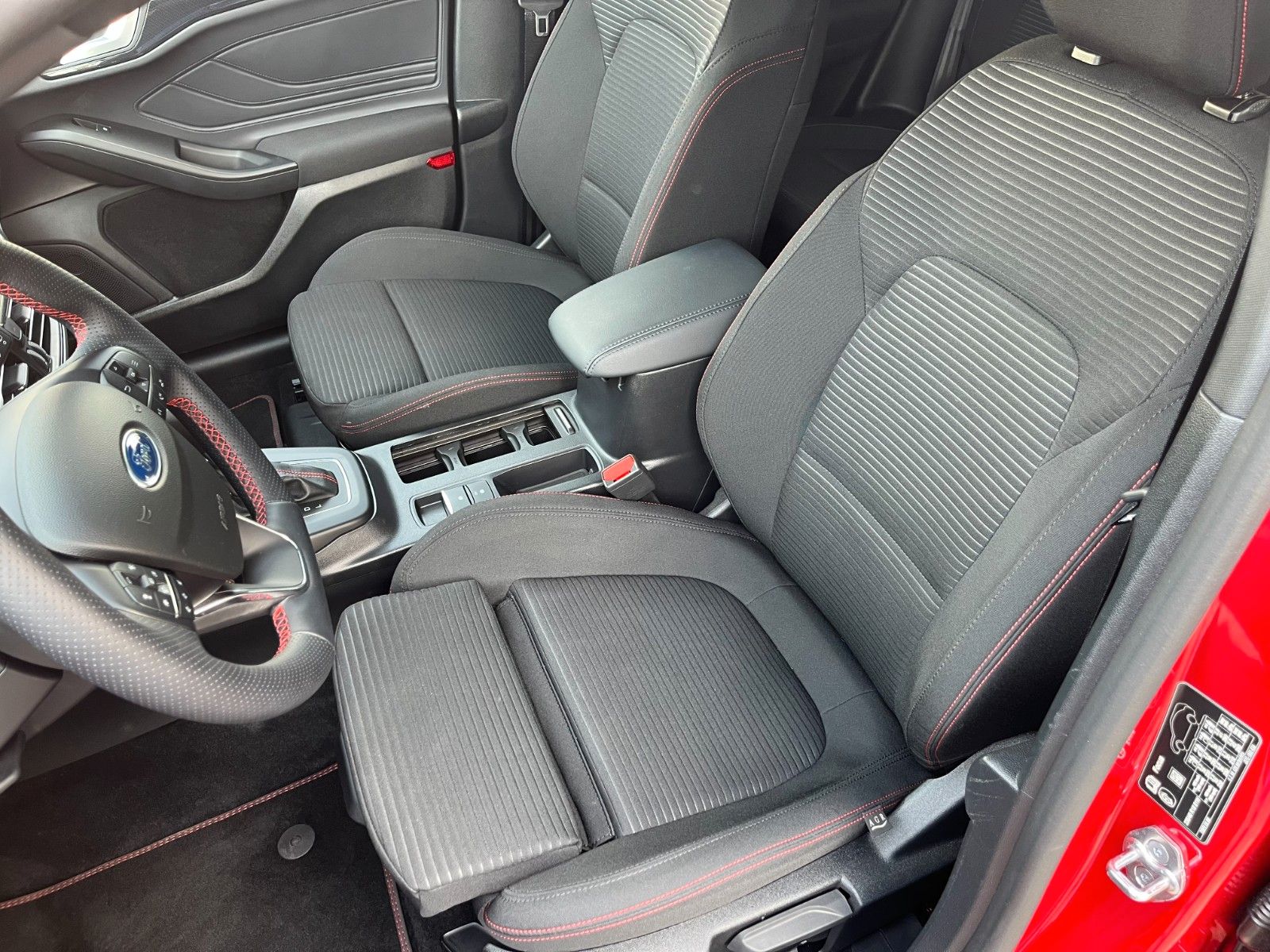 Ford Focus Turnier ST-Line X - Matrix LED, B&O, ACC
