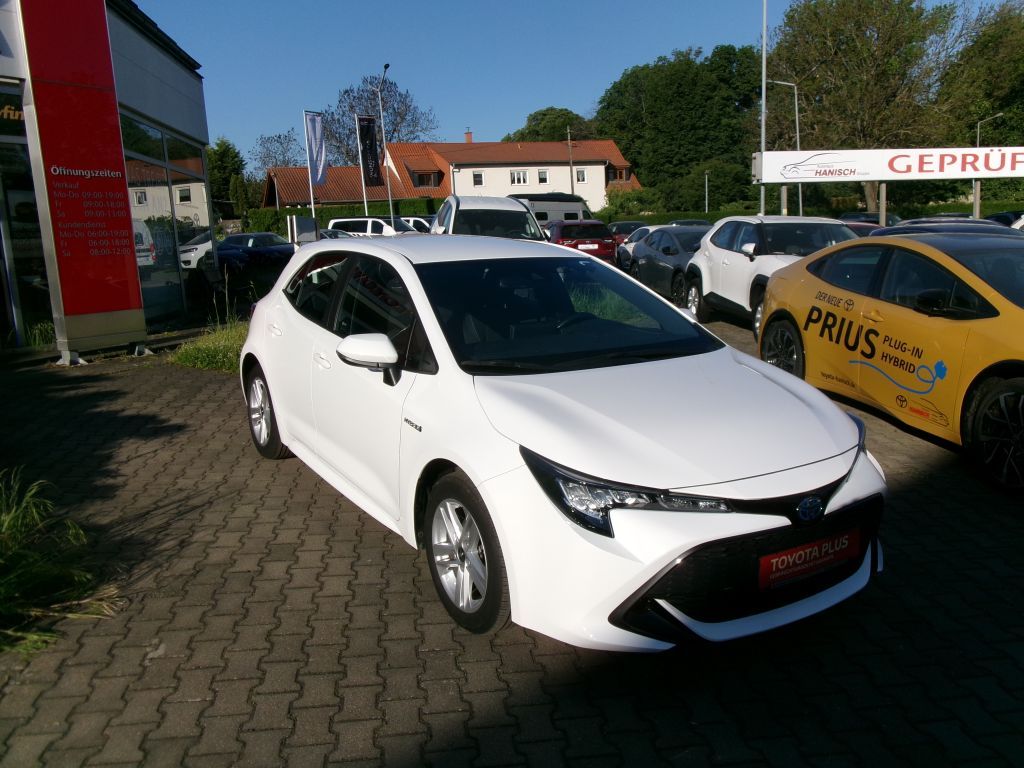 Toyota Corolla 1.8 Hybrid Comfort - Samsaru's Car Outlet